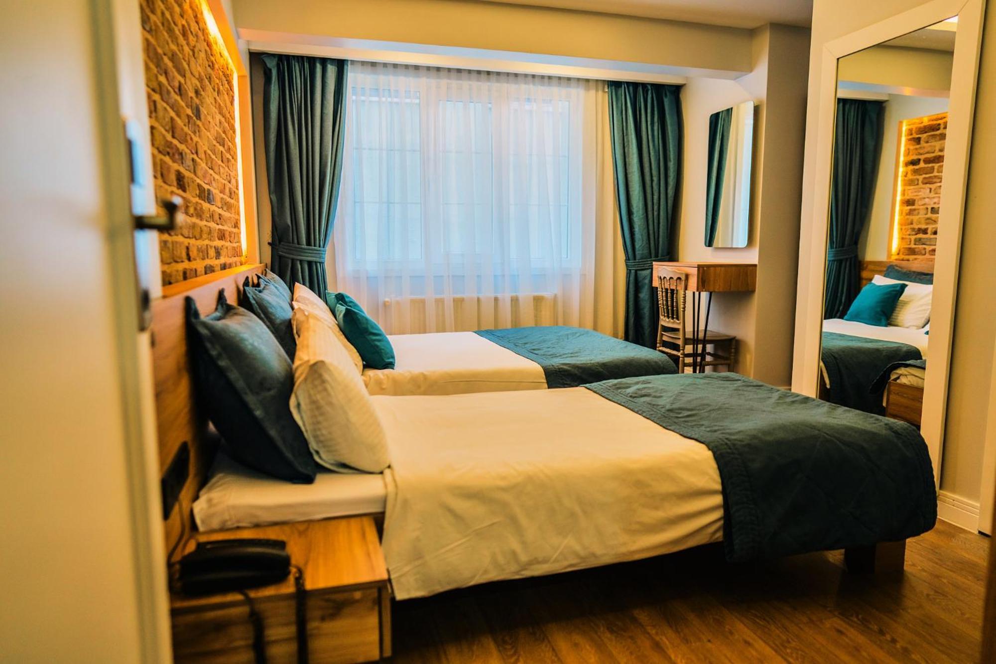 Taksim Santa Lucia Hotel Istambul Extérieur photo