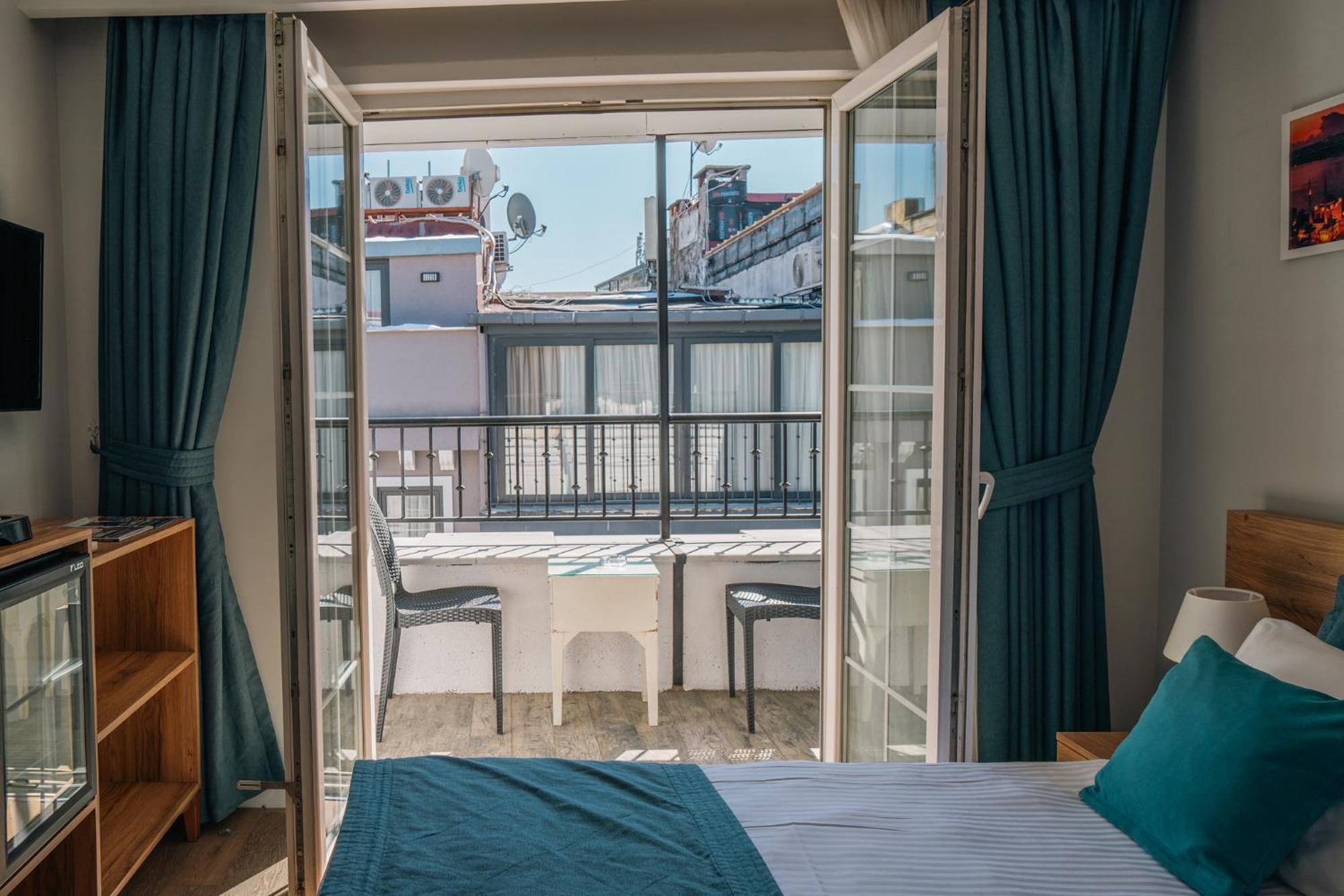 Taksim Santa Lucia Hotel Istambul Extérieur photo
